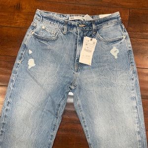 Zara jeans size 4 new never used